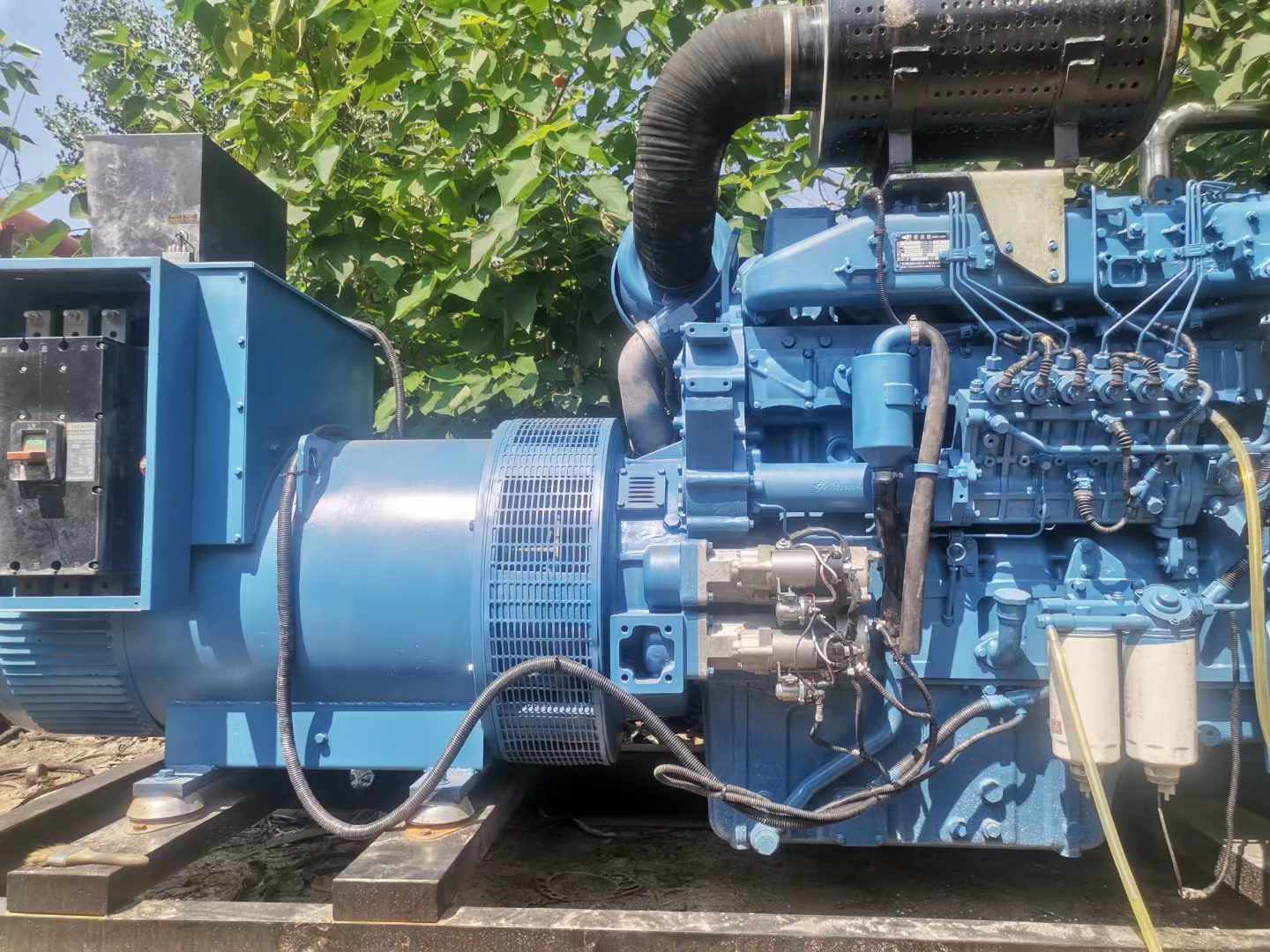 泾县详细说明降低 800kW 柴油发电机输出电流波动的方法