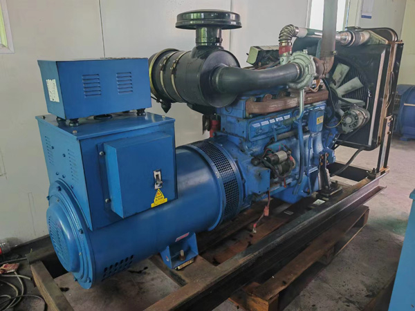 泾县100kW柴油发电机组使用多级机油有哪些优缺点？